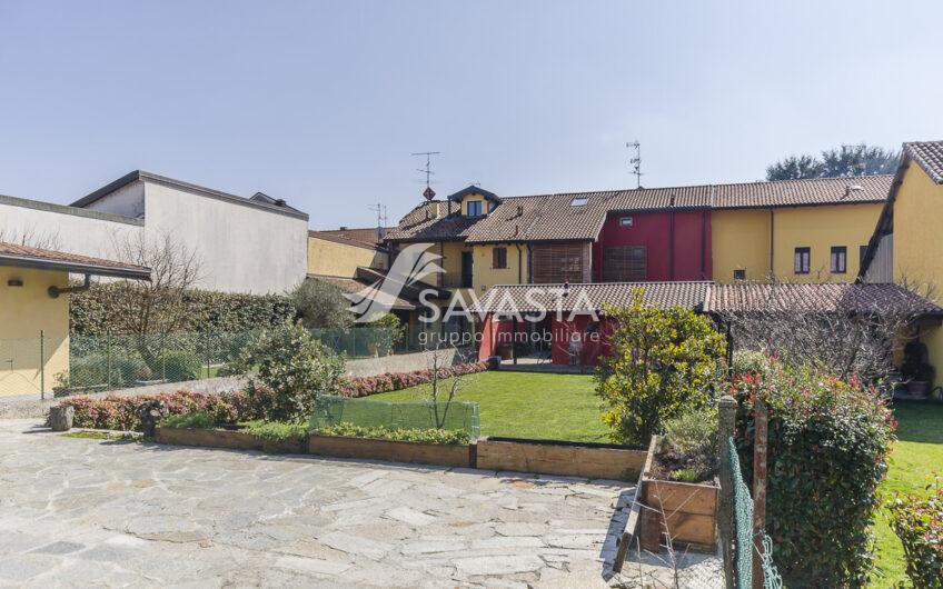 TORRION QUARTARA – VILLA