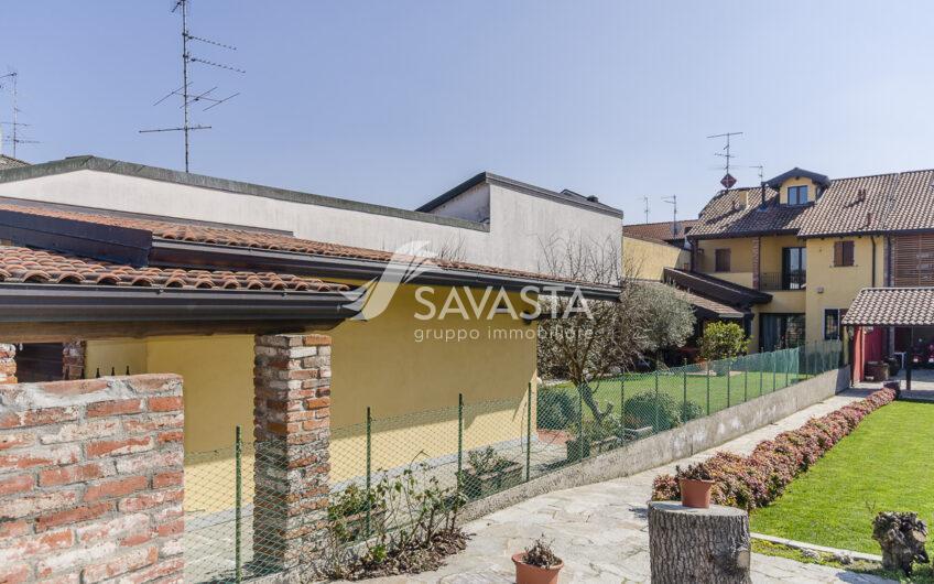 TORRION QUARTARA – VILLA