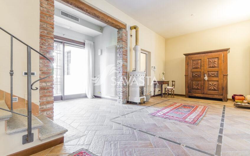 TORRION QUARTARA – VILLA