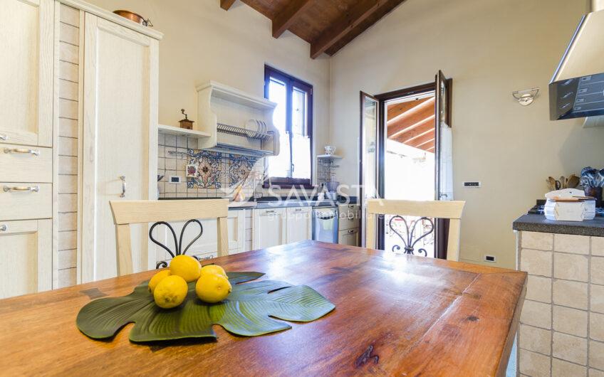 TORRION QUARTARA – VILLA