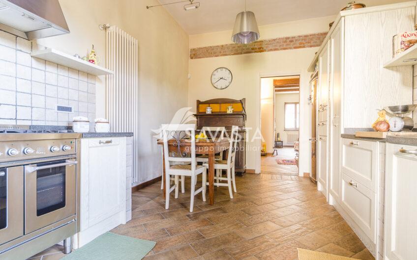 TORRION QUARTARA – VILLA