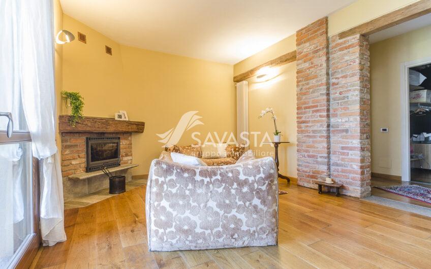 TORRION QUARTARA – VILLA